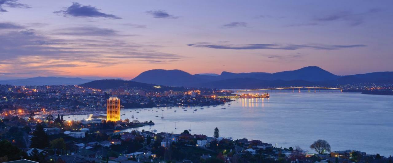Wrest Point Hobart Exterior foto